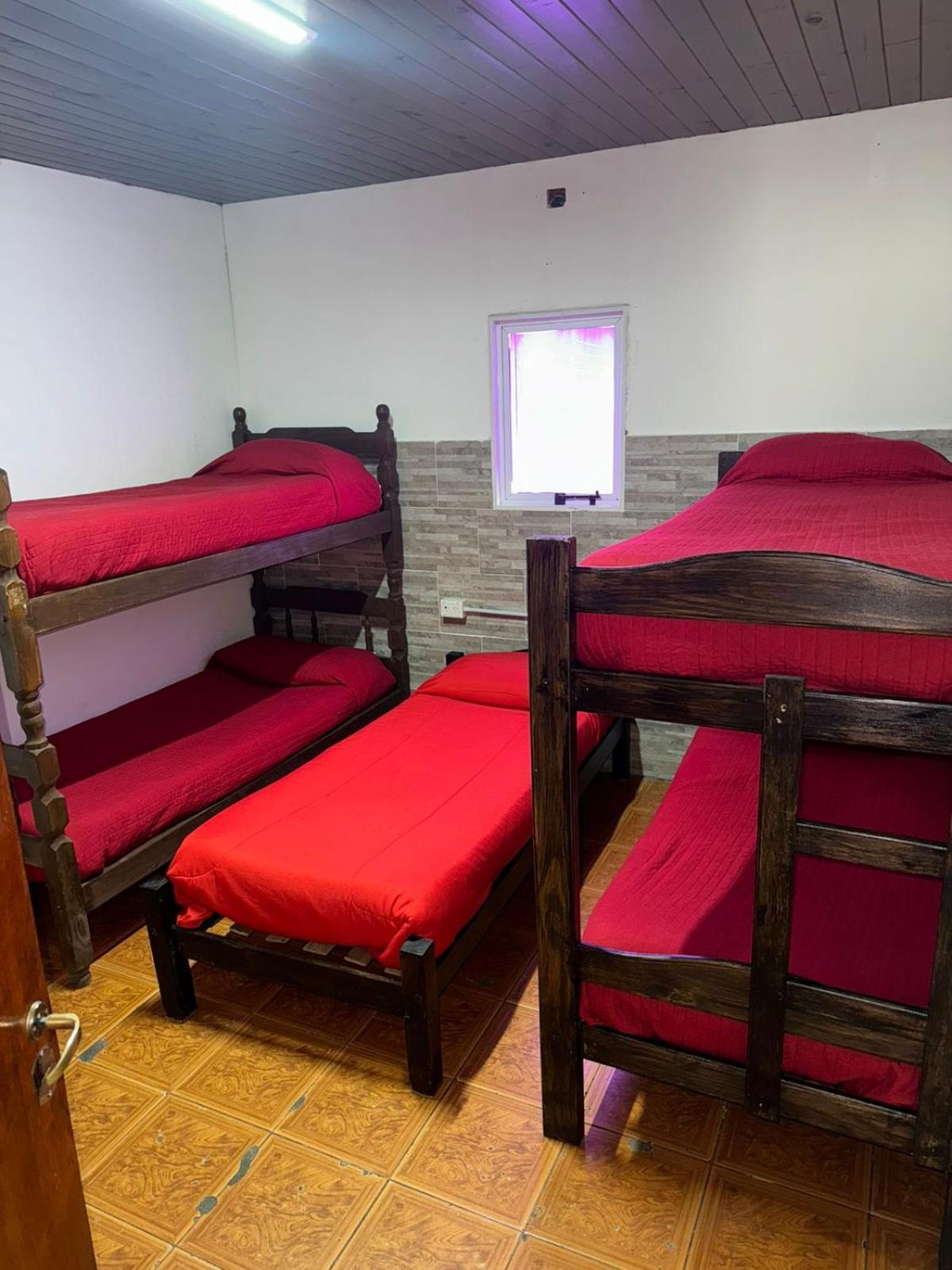 Hostel El Salto Ель-Чальтен Екстер'єр фото